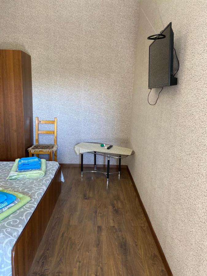 Уютный Дворик Sukhumi Eksteriør billede